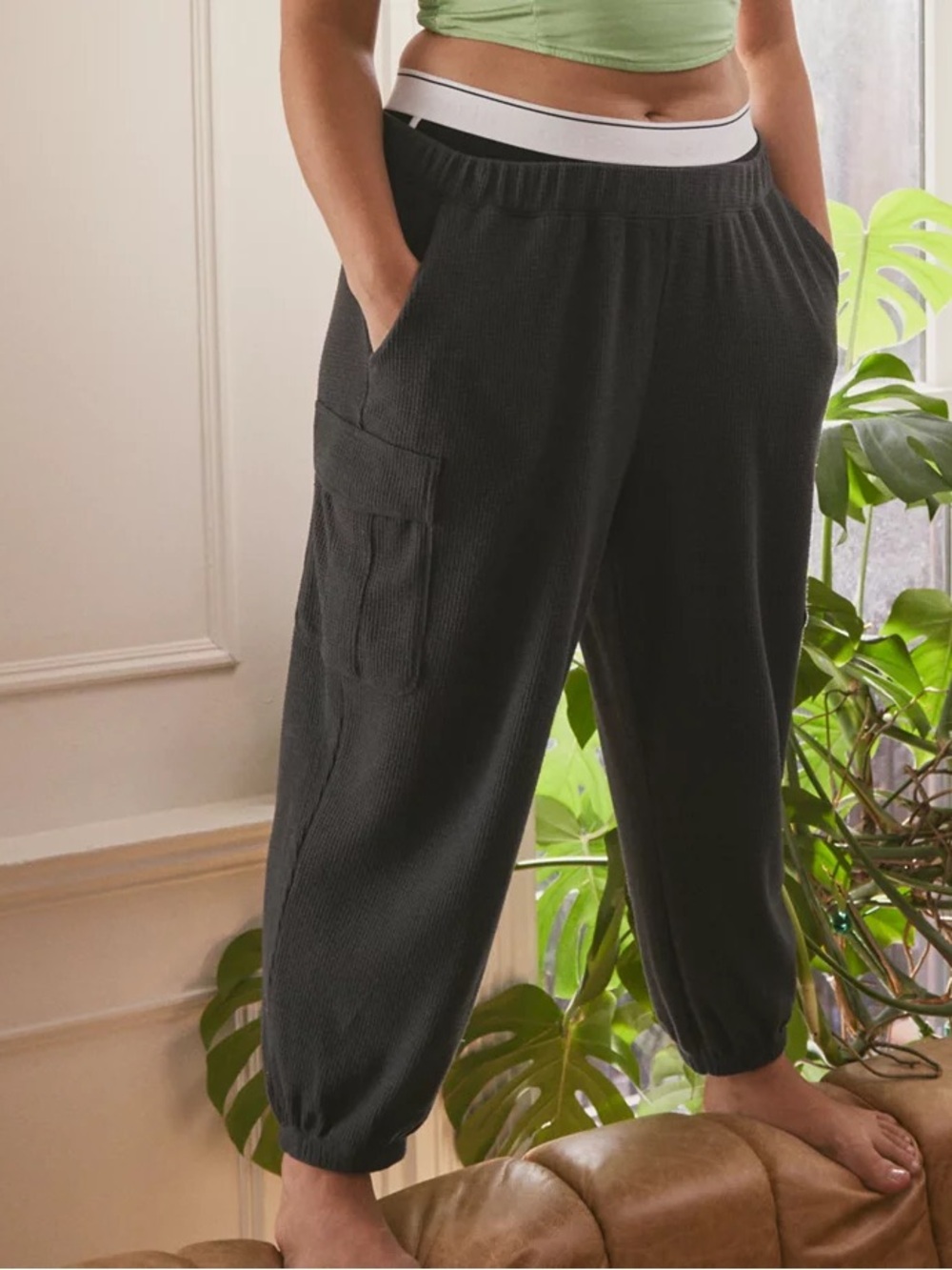 Aerie Traveler Waffle Cargo Jogger Charcoal Grey Size Large Lounge Comfort